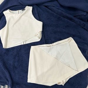 White crop top & short set